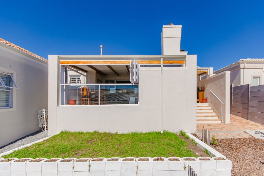 4 Bedroom Property for Sale in Pinehurst Western Cape